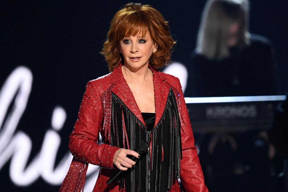 3 Heartfelt Ballads That Will Always Make Reba McEntire Cry