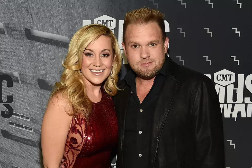 Kellie Pickler Returning to the Stage After Husband's Death