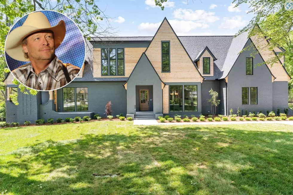 PICS: Alan Jackson's New $3 Million Mansion