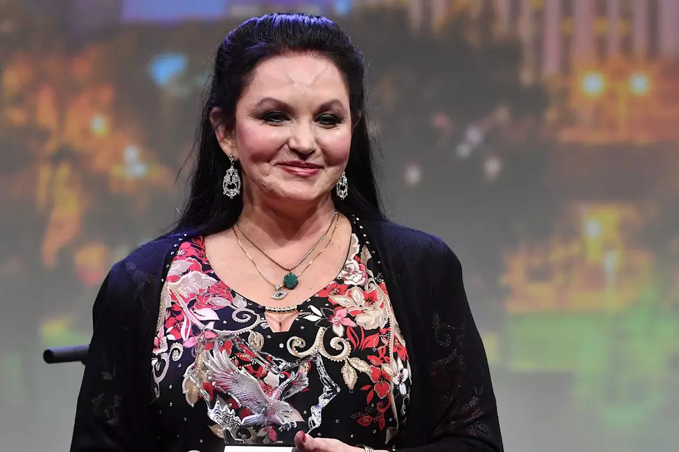 Crystal Gayle: Great-Aunt