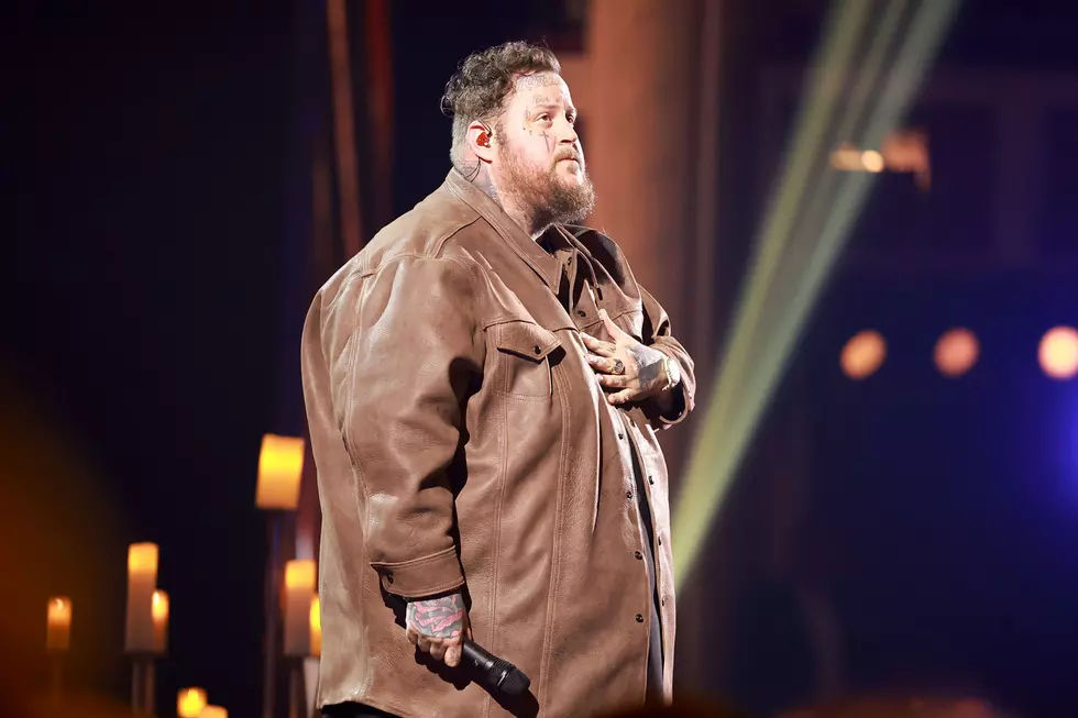 See Jelly Roll&#8217;s Triumphant Night at the 2024 iHeartRadio Music Awards [Pictures]