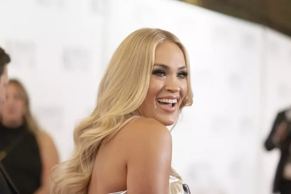 Carrie Underwood Stuns on Songwriters Hall of Fame Red Carpet [Pictures]