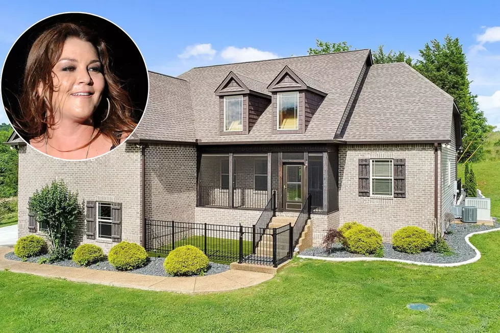 ‘Redneck Woman’ Singer Gretchen Wilson Selling Luxurious Tennessee Home — See Inside! [Pictures]