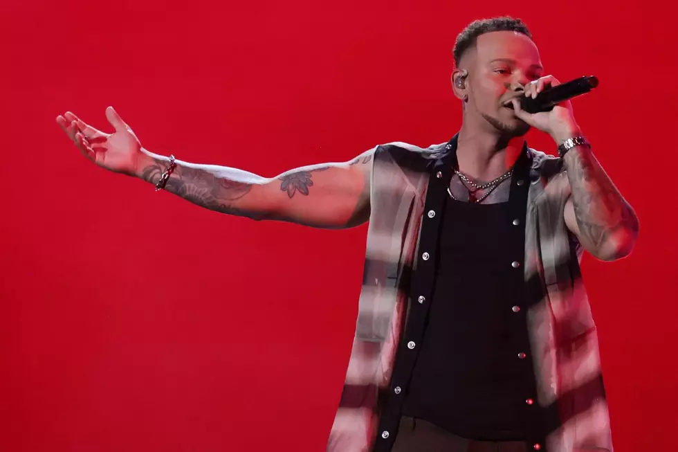Kane Brown Kicks Out Unruly Fan Mid-Song Without Missing a Beat &#8211; Watch