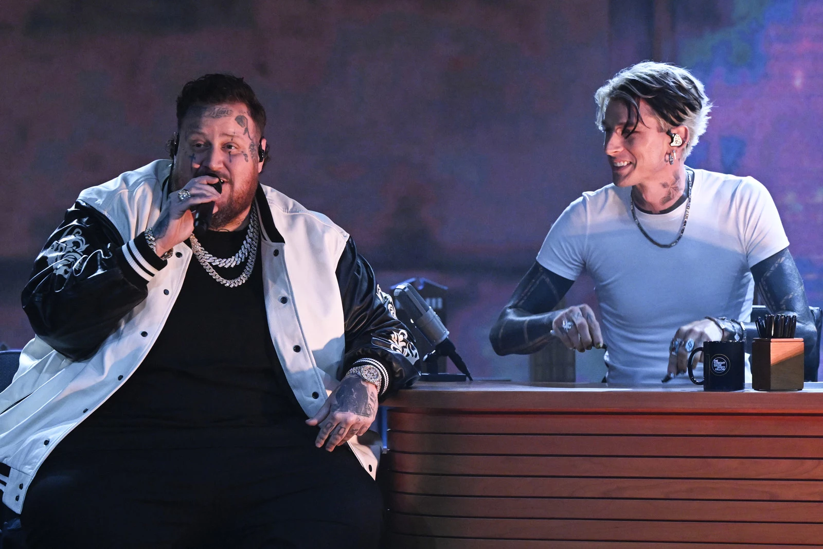 Fans Loving Jelly Roll, MGK’s Tonight Show Perf of ‘Lonely Road’