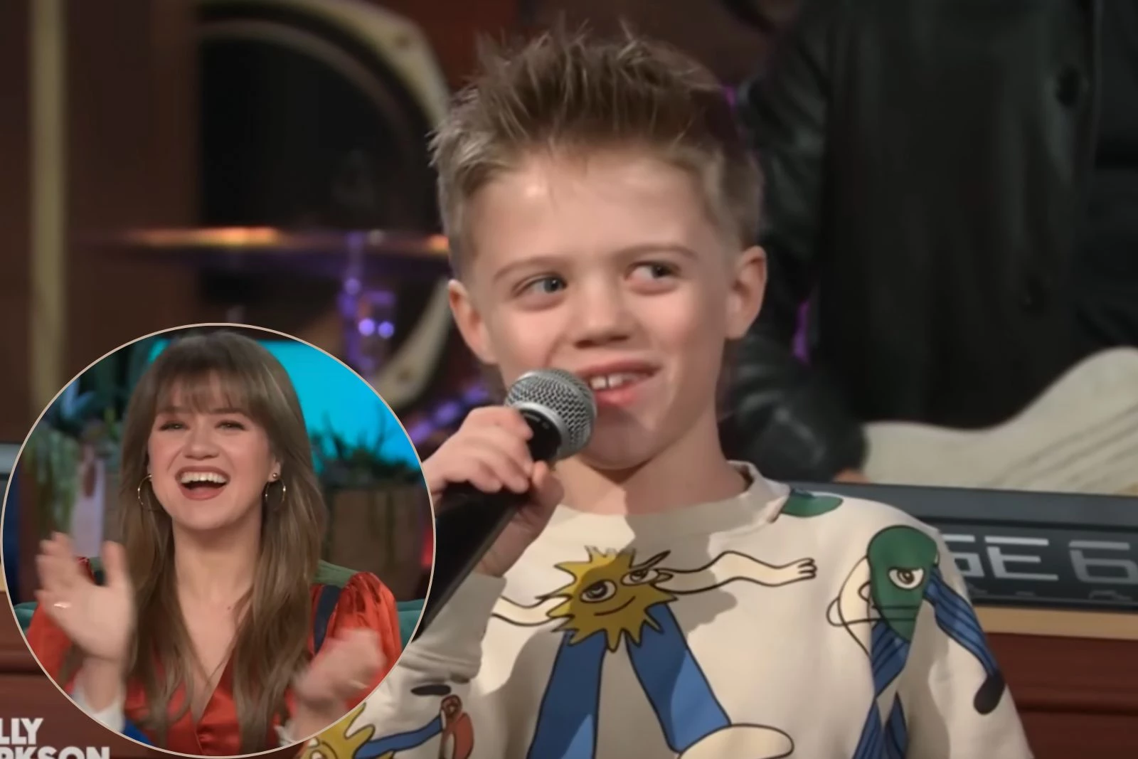 Kelly Clarkson’s 8-Year-Old Son Covers Frank Sinatra and WOW!