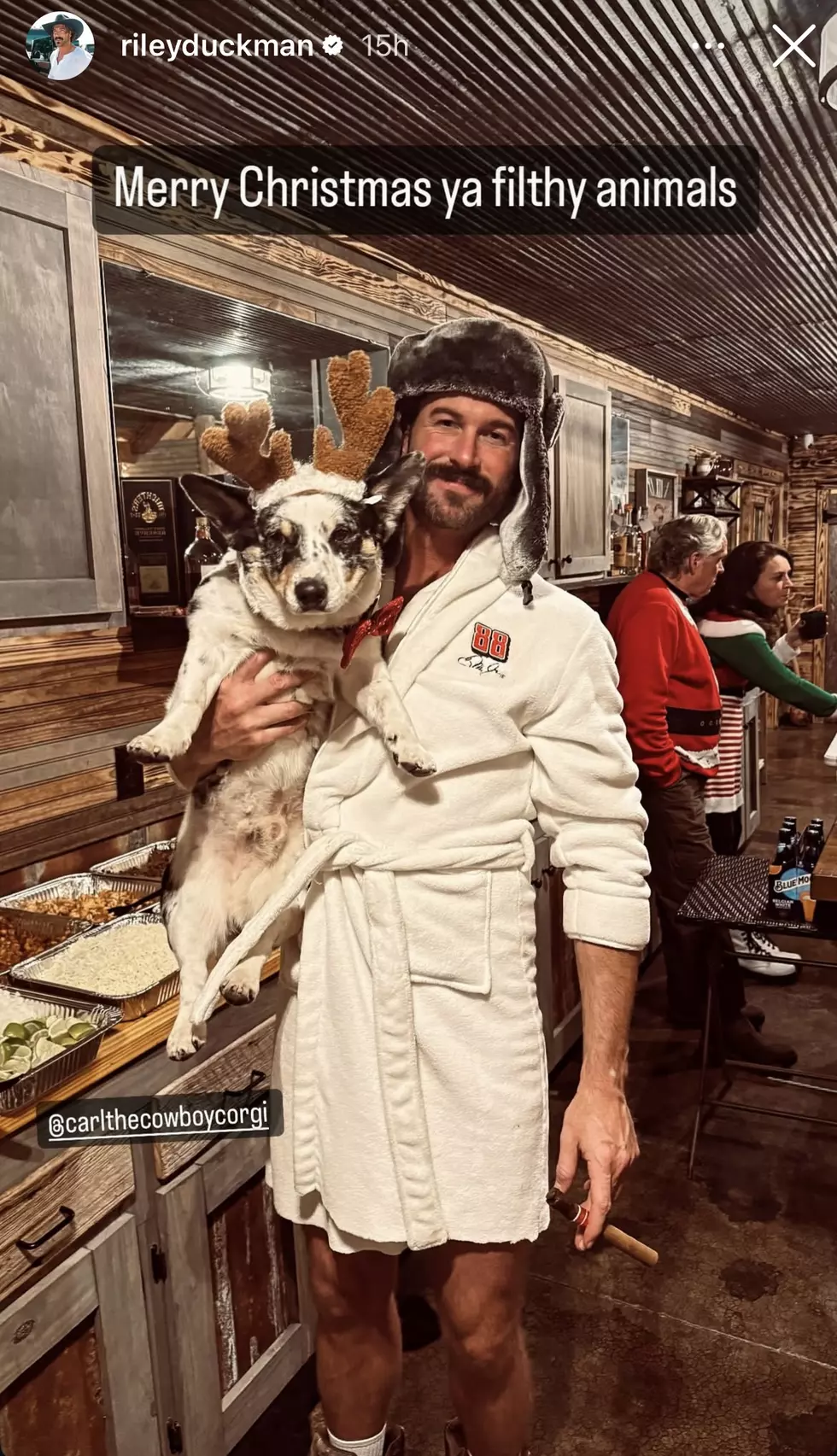 Instagram @rileyduckman