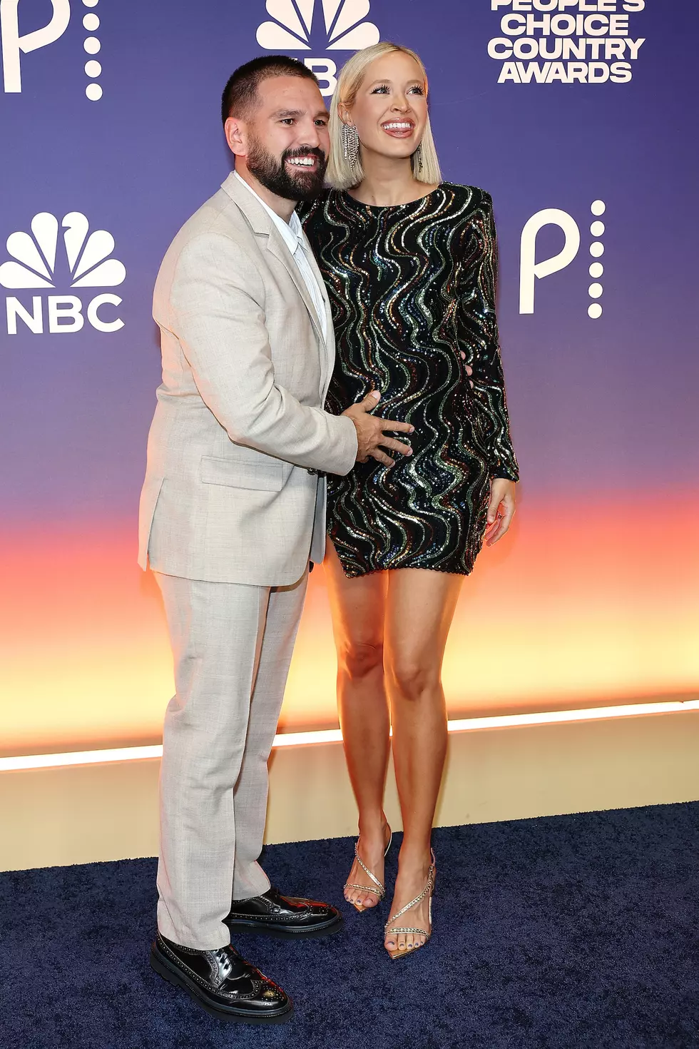 Babys Here! Shay Mooney + Hannah Billingsley Mooney