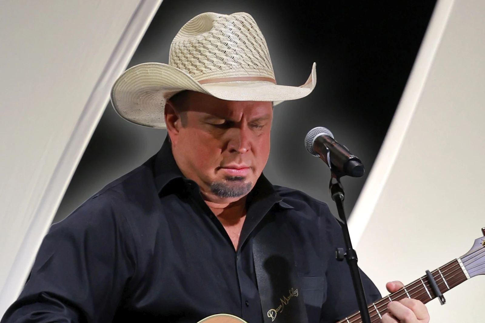 Garth Brooks to Release Part 5 of Anthology Series