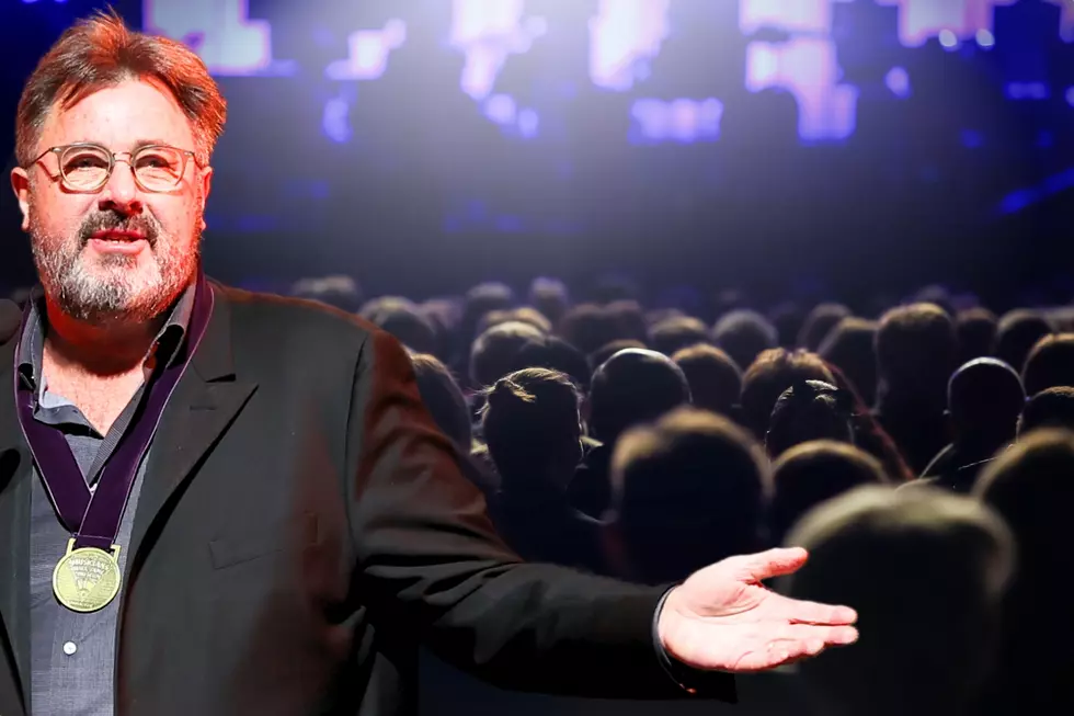 Vince Gill Has a Strong Opinion About Fans Sitting Down at His Shows