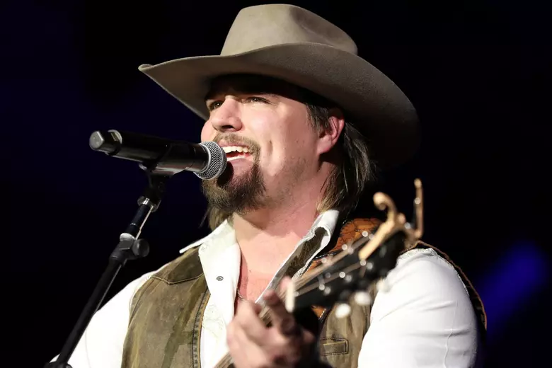 Quién es Gavin Adcock? 10 canciones que todo nuevo fan debería escuchar