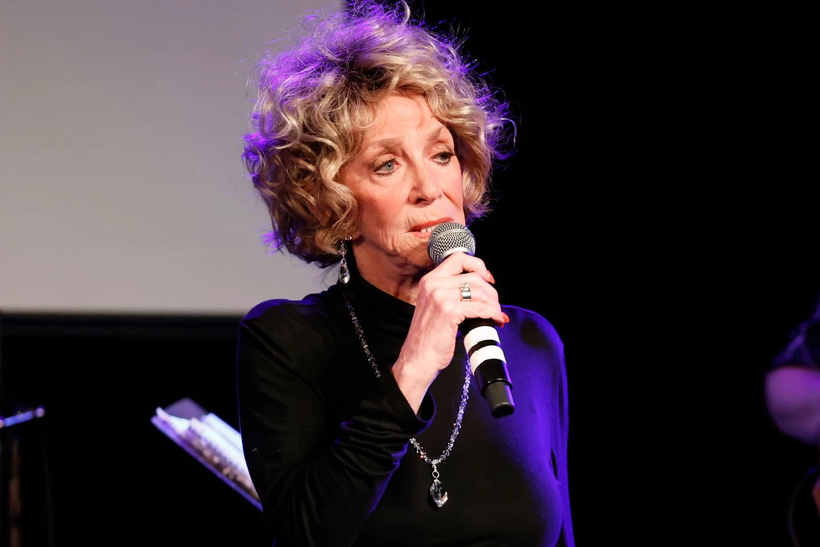 Jeannie Seely Reveals She Underwent Two Emergency Surgeries