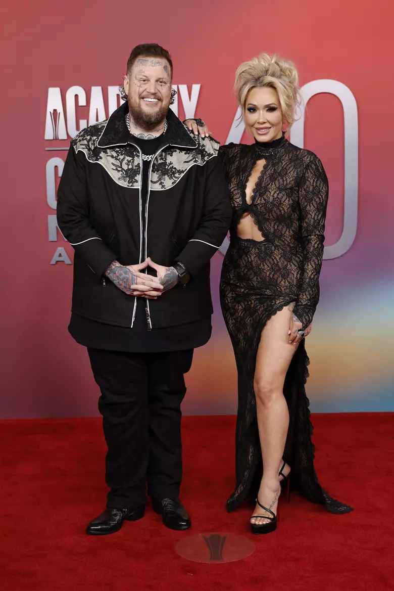 Jelly Roll's Stunning Weight Loss Journey In 28 Pictures
