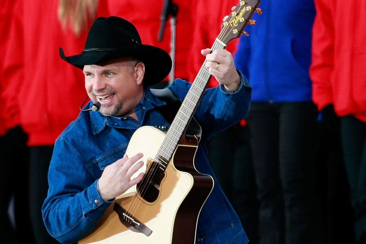 What Songs Will Garth Brooks Play Live on His 2026 Tour?