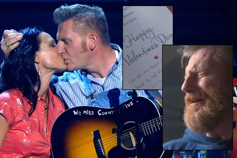 Rory Feek Weeps After Finding a Letter From Joey After Her Death