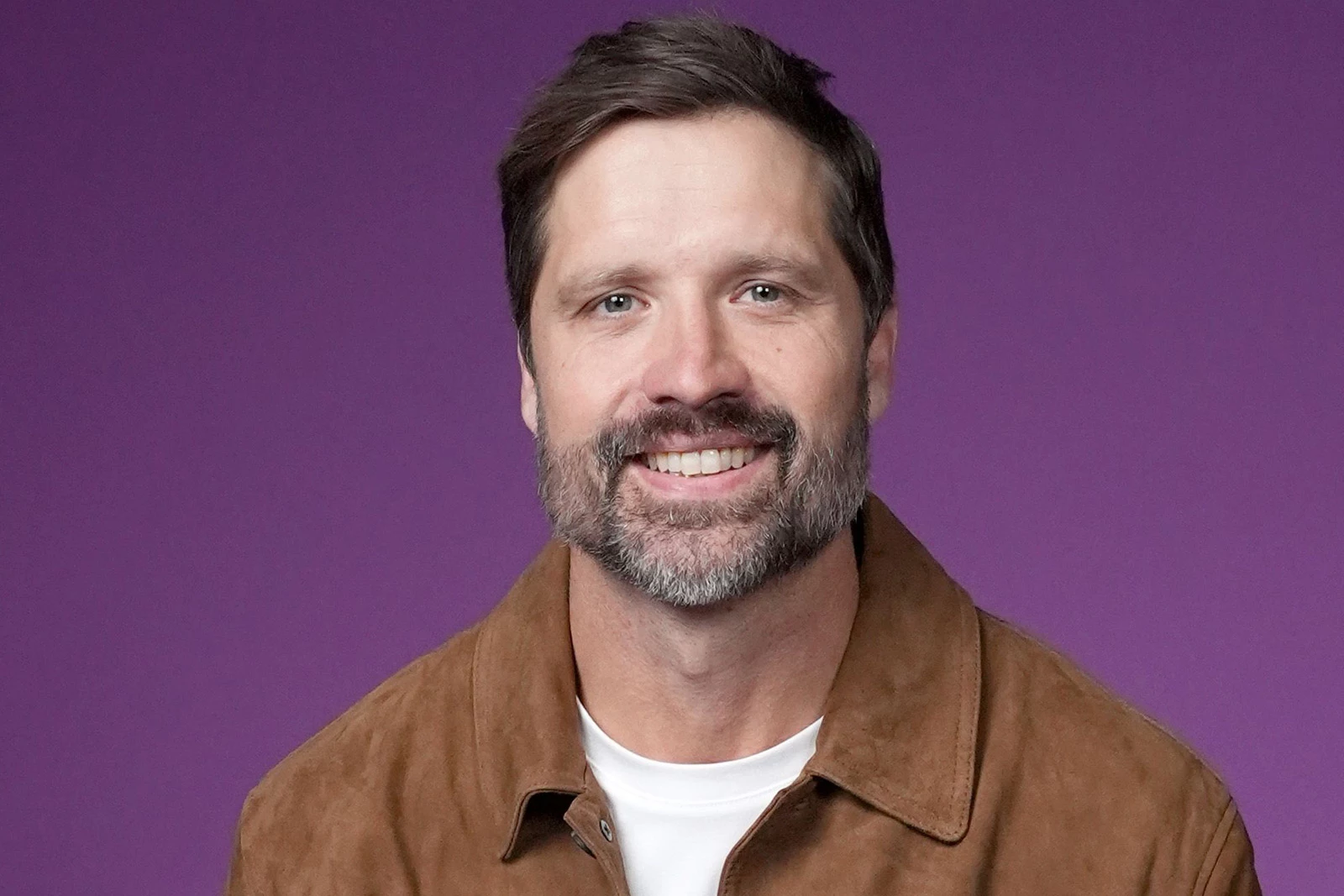 Interview: Walker Hayes Worries He’s Messed Up His Kids