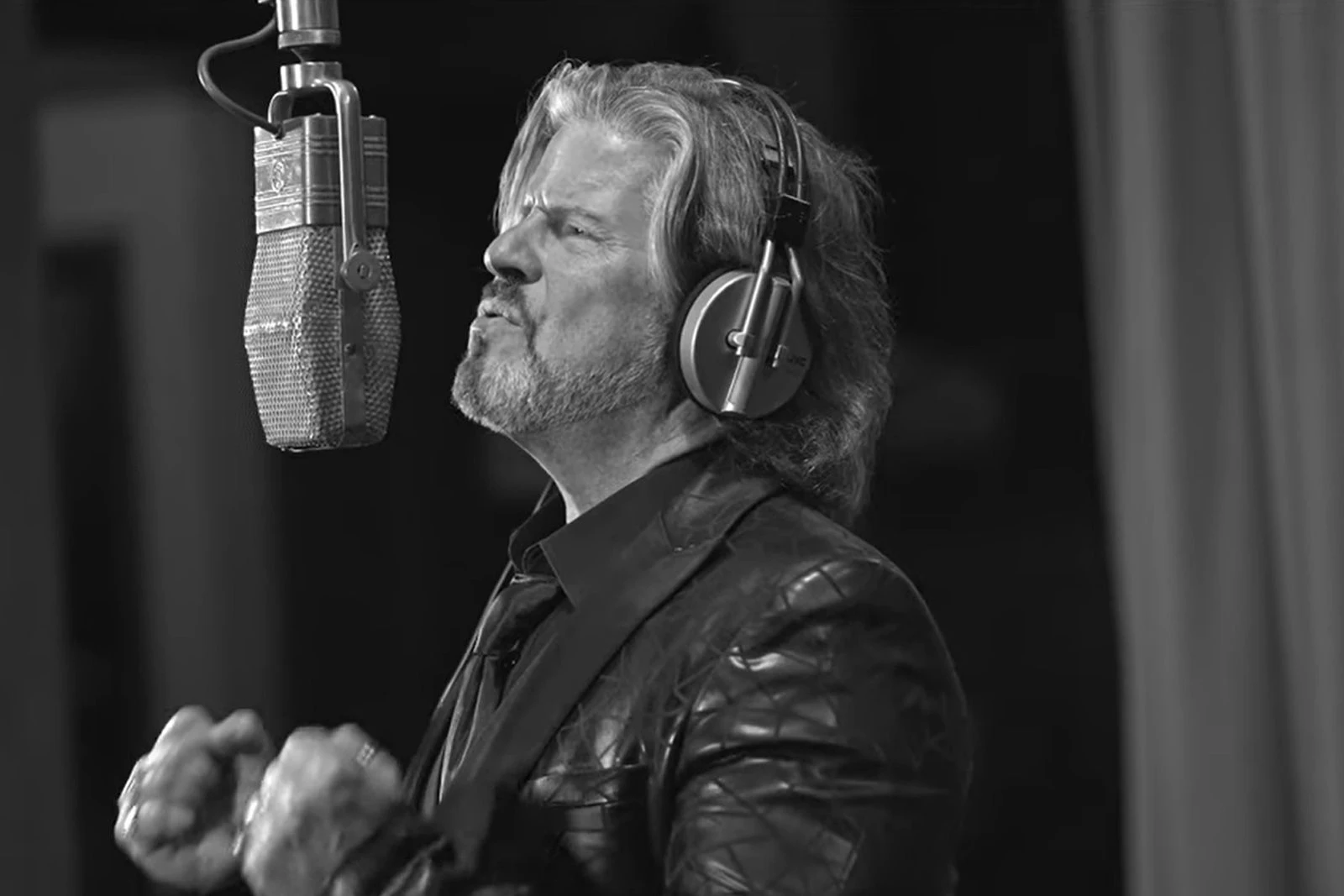 Can Bucky Heard Head up the Week’s Top Country Videos?