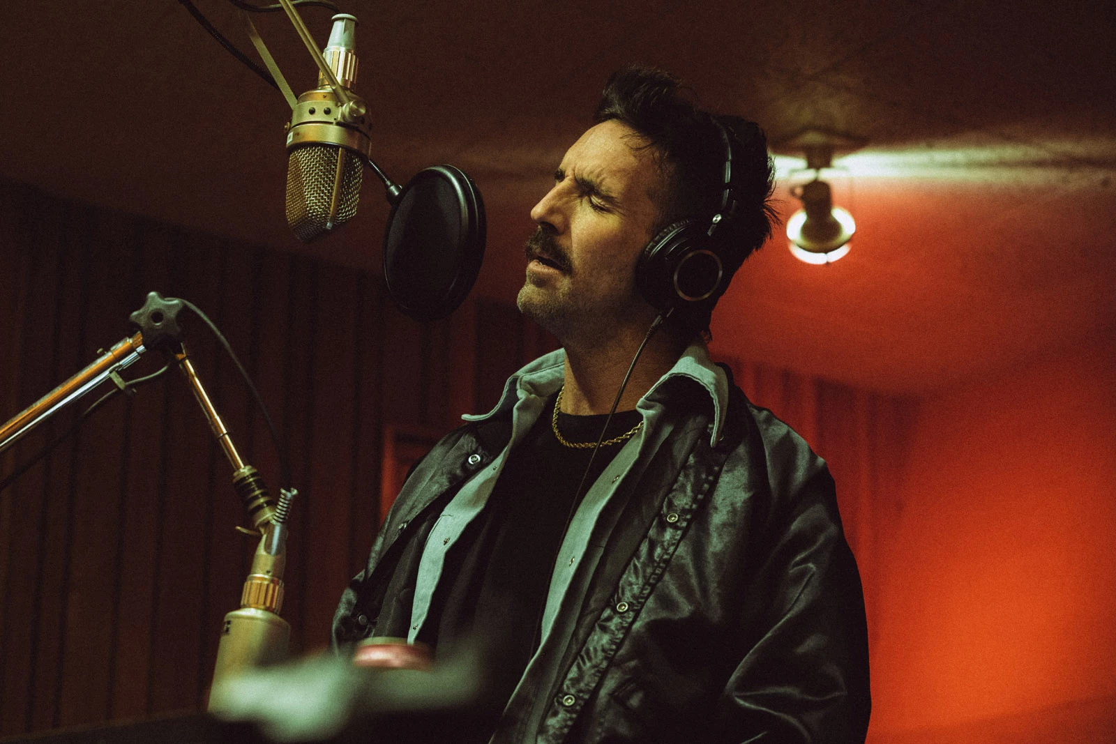 Jake Owen’s Life Was a Mess Before Phone Call Changed Everything