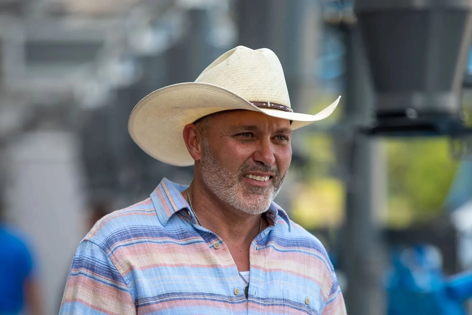 The Capital Region's #1 For New Country – Albany Country Radio