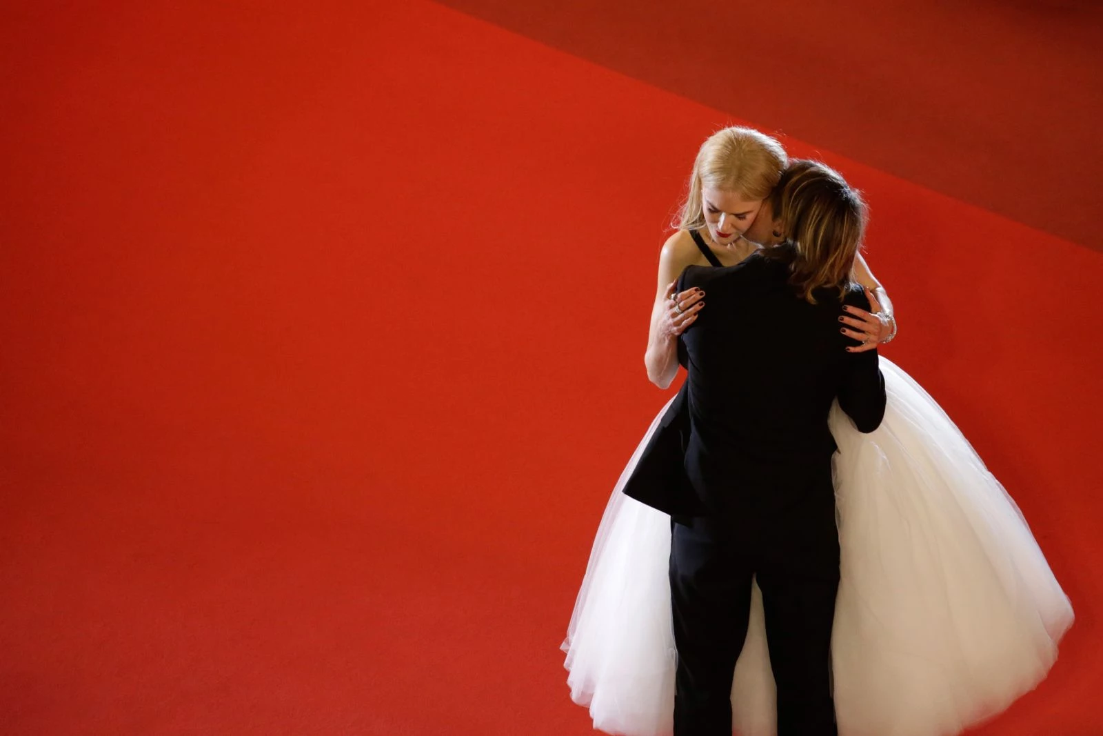 See Keith Urban + Nicole Kidman’s Cutest Red Carpet Moments