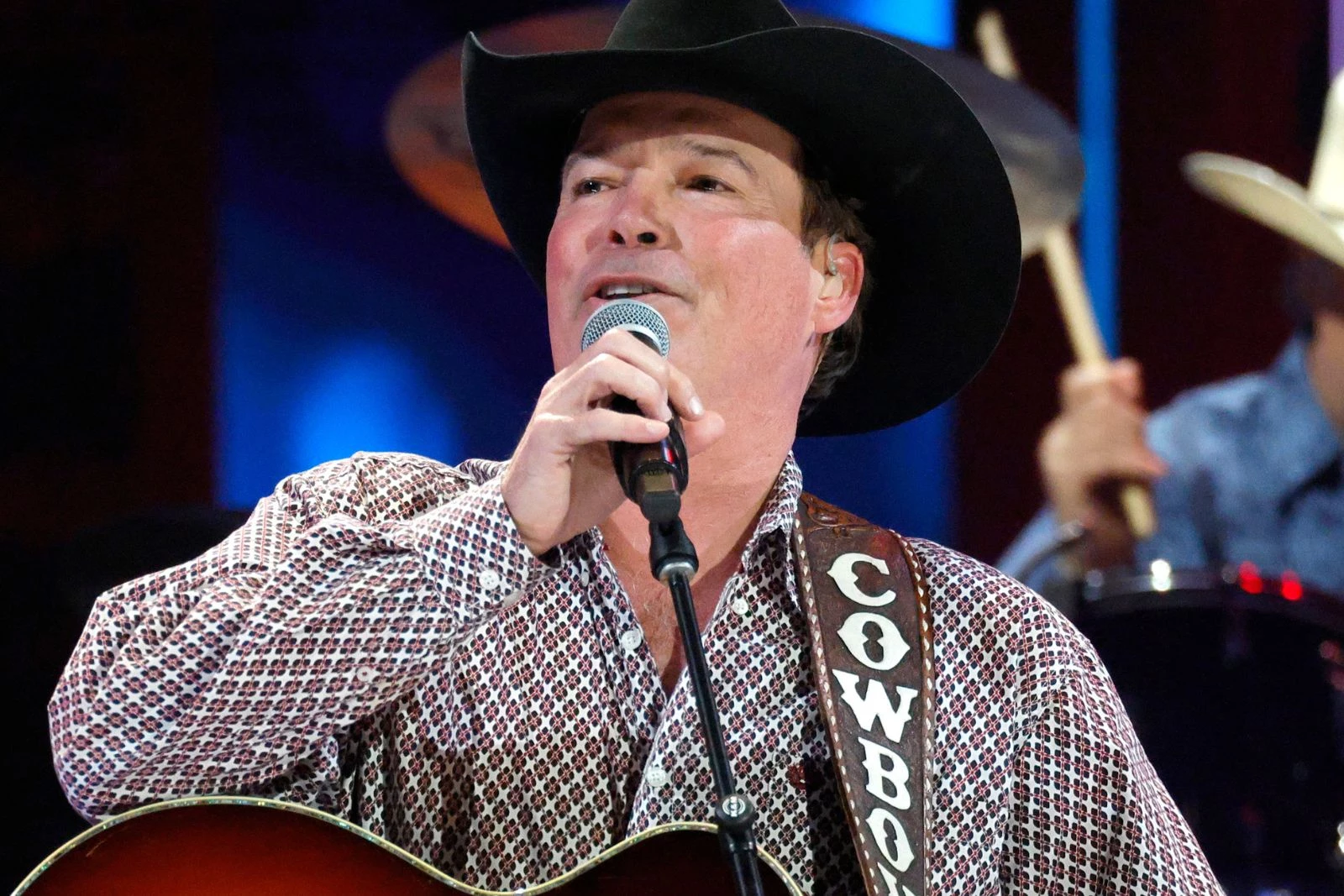 Clay Walker Talks About His ‘Rough Patch’ With MS
