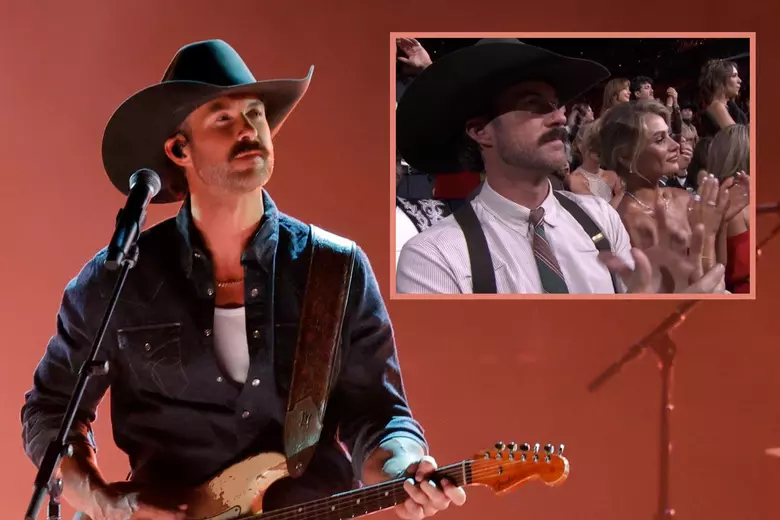 Who Was Sitting Next to Riley Green at the CMA Awards?
