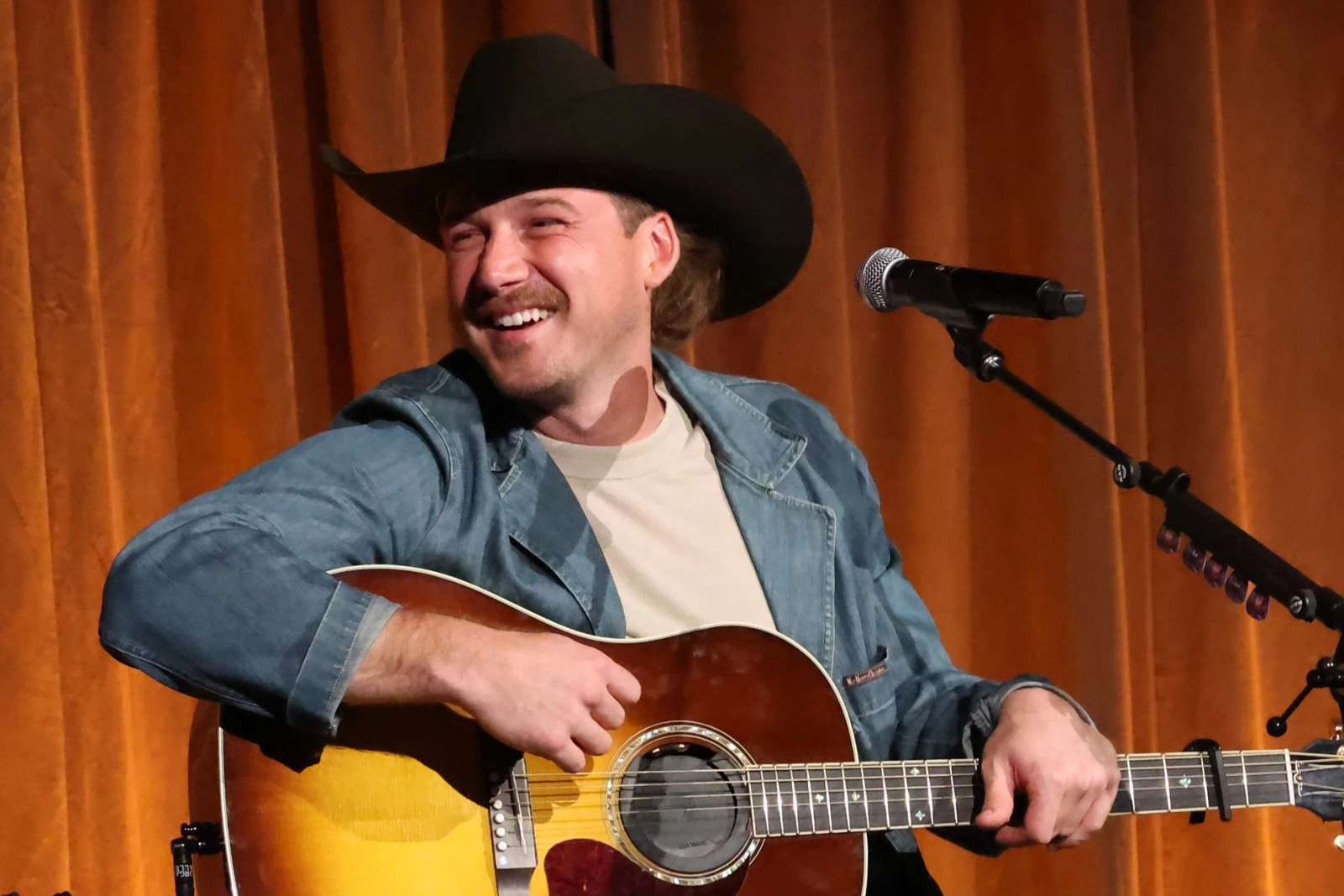 Morgan Wallen Shares the Christmas Movie He Loves Most