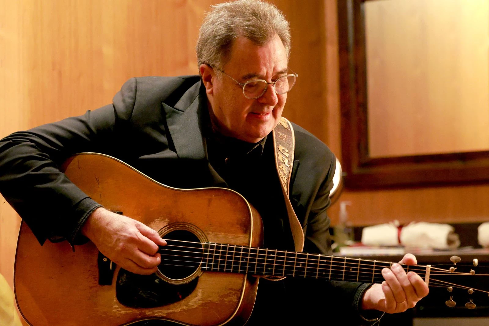Vince Gill Unveils, Performs the Grand Ole Opry's No. 1 Song