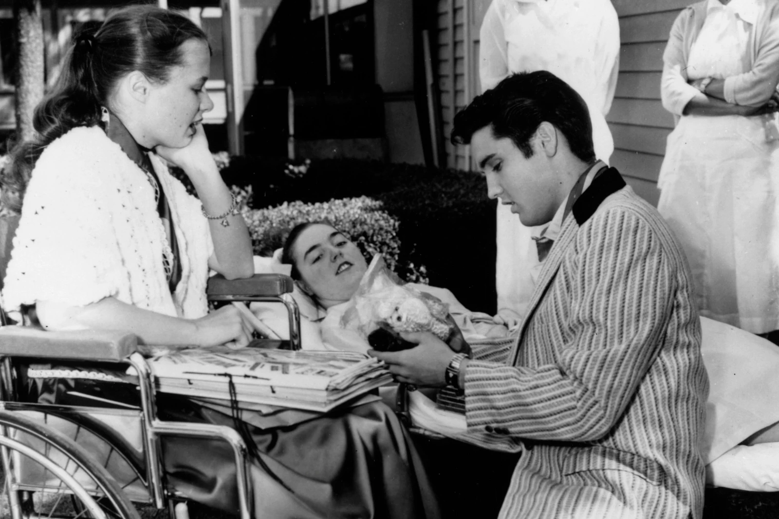 10 Strange Facts About Elvis Presley Even Super-Fans Don’t Know