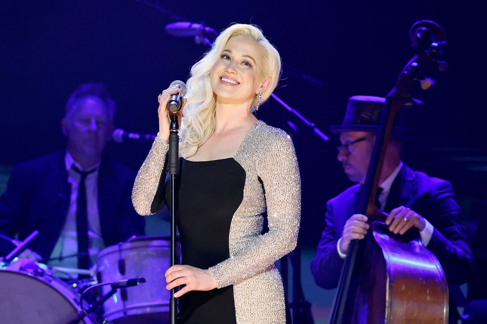 'American Idol' Star Kellie Pickler's Life After Husband's Death