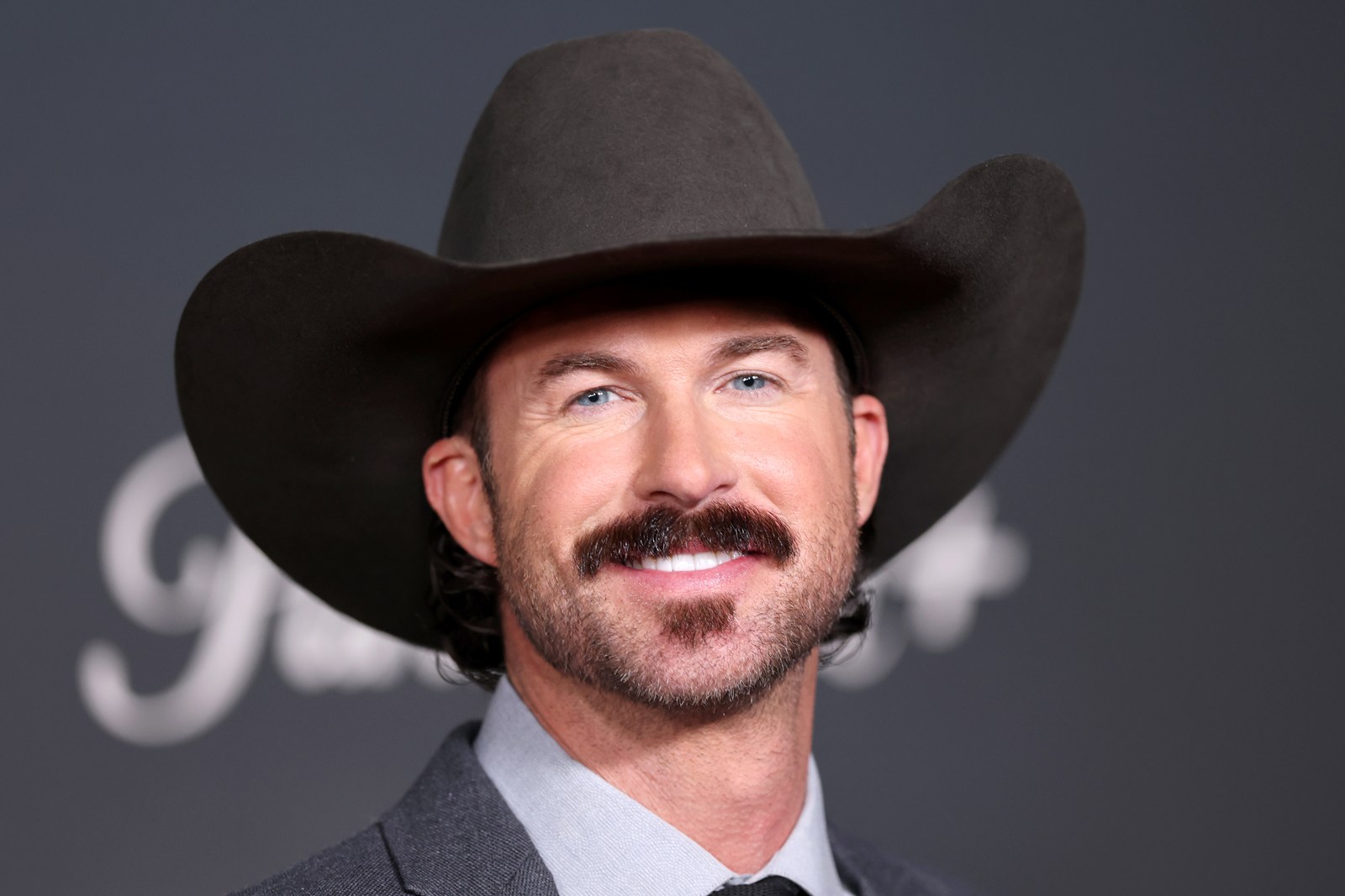 14 Riley Green Facts That Reveal This Mystery Man's Heart