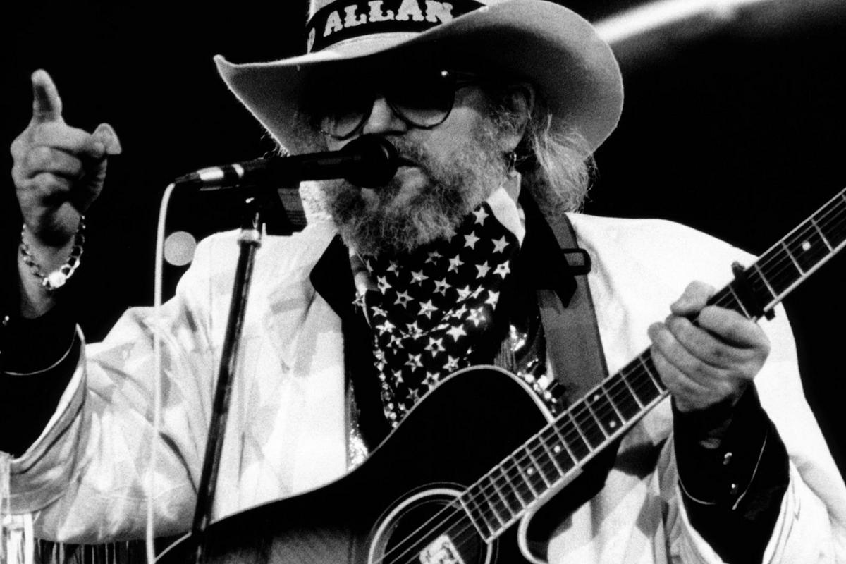 David Allan Coe’s Kids Seeking Unpaid Support From His Estate David Allan Coe’s Kids Seeking Unpaid Support From His Estate