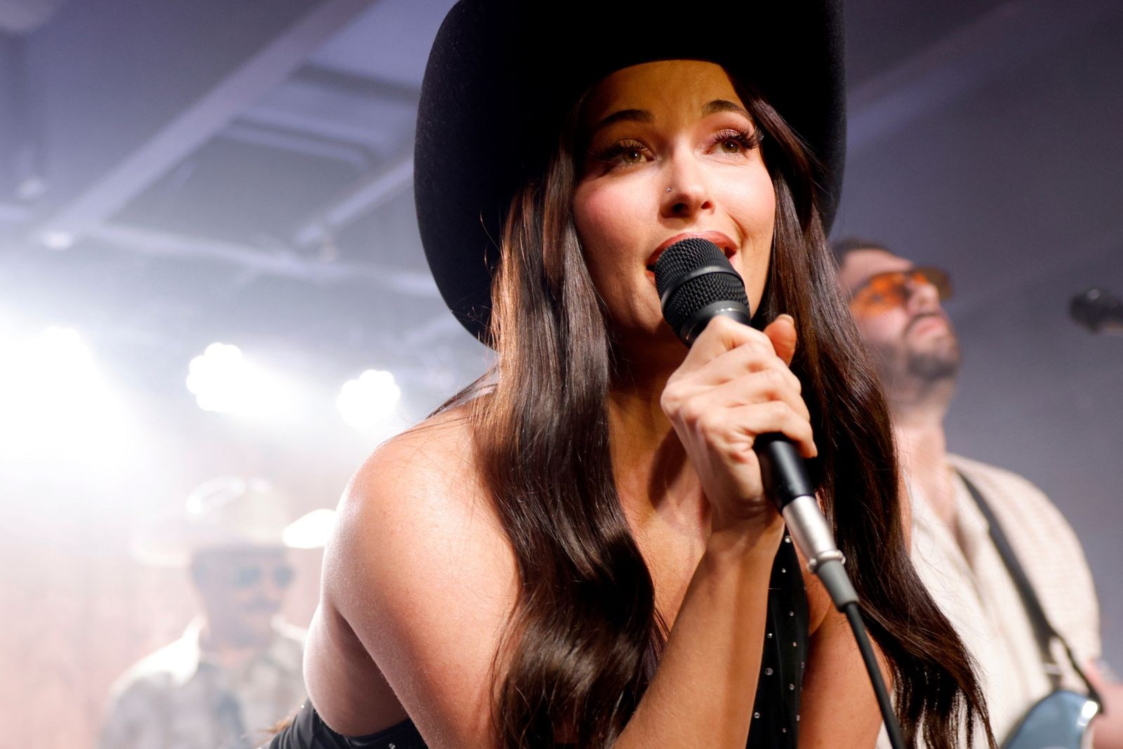 Kacey Musgraves Cancels Three Shows, No Reason Given