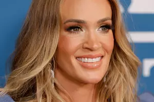 Watch Carrie Underwood Duet With a Talented Pastor at Church 