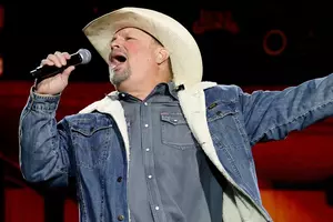 Did Garth Just Cure Blue Dot Fever?