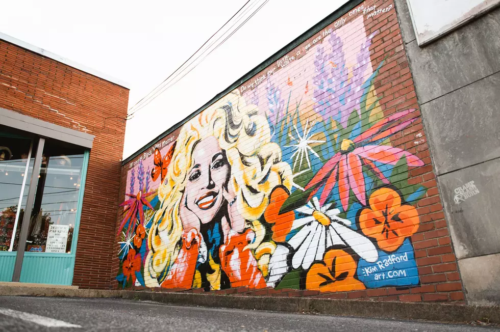 Dolly Parton Mural Vandalized In Nashville