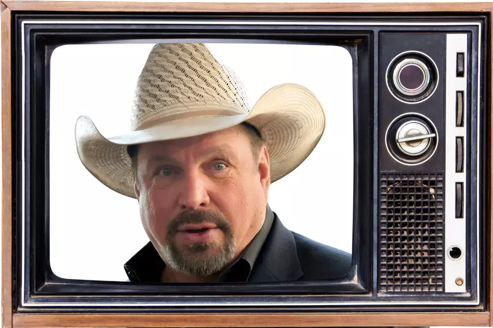 Garth Brooks Reveals His Wild &lsquo;Friends&CloseCurlyQuote; and &lsquo;Seinfeld&CloseCurlyQuote; Confession