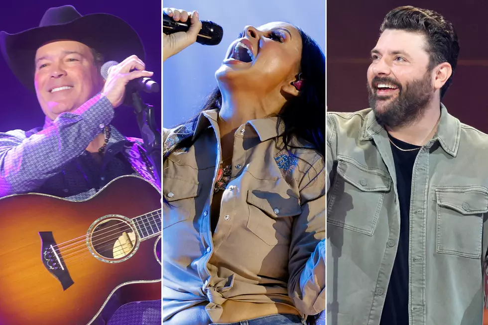 2026 Country Music Christmas Songs, Albums + Tours