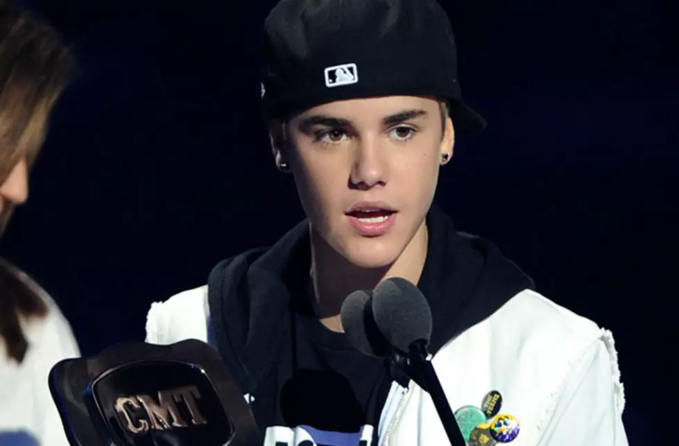 Justin Bieber Proclaims Love for Country Music