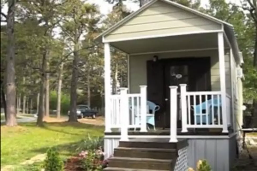 Family of Three Lives in 320-Square-Foot Home [VIDEO]