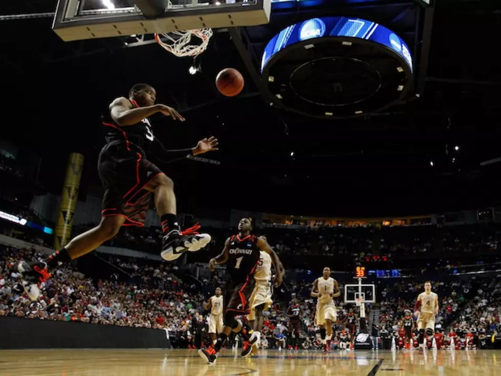 NCAA Basketball Tournament Report: Cincinnati, Ohio and Xavier Win To Advance To Round Of 16