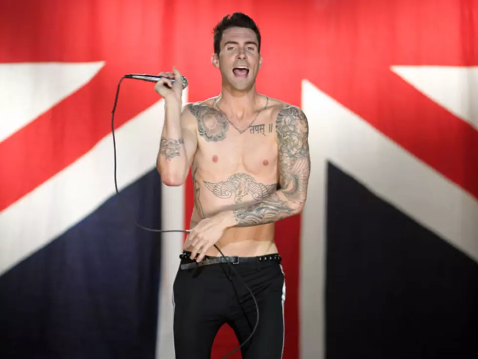 Celebrate Adam Levine&#8217;s Birthday With Shirtless Pics &#8211; Hunk of the Day