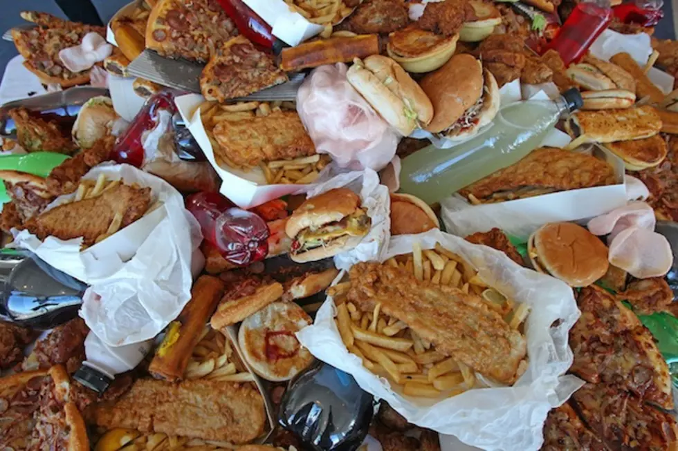 13 Signs the Fast Food You&#8217;re Eating is Incredibly Unhealthy