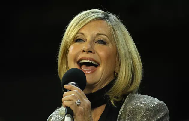 Olivia Newton-John, the 1974 CMA Female Vocalist of the Year, Turns 69 Today [VIDEO]