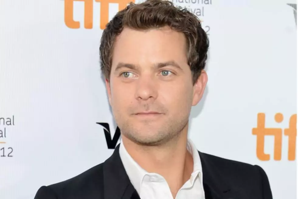 Joshua Jackson Is Anything but on the ‘Fringe’ of Hotness — Hunk of the Day