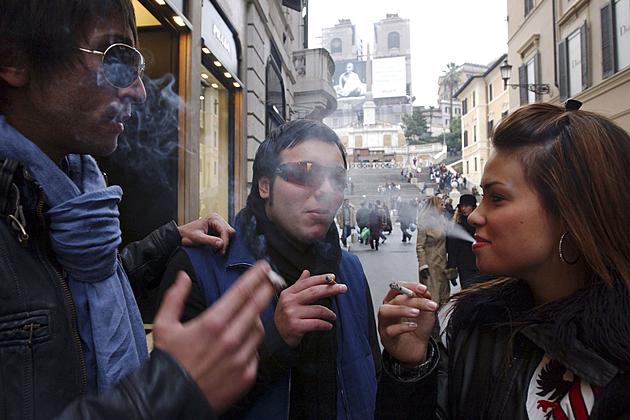 New York Raises Statewide Smoking Age To 21