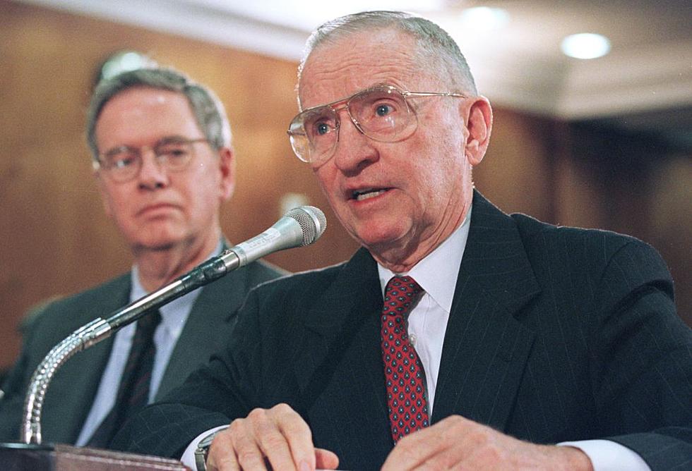 Texas Billionaire H. Ross Perot Dies At 89