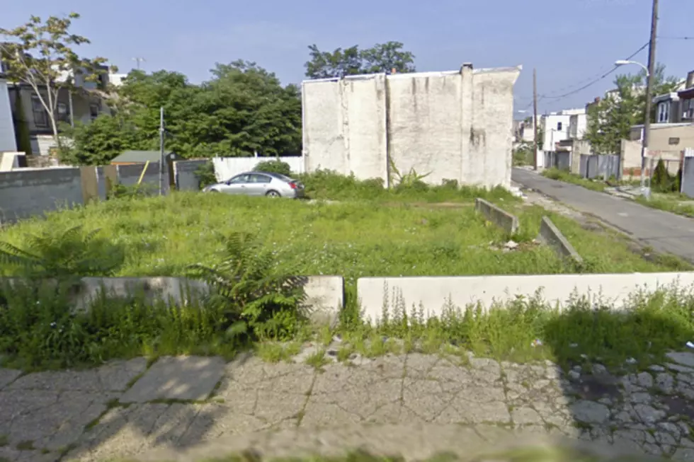 City Says Man Is a Trespasser After Spending $20K to Clean Up Ugly Lot &#8212; Is It Fair?