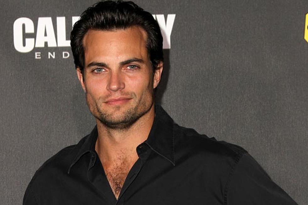Scott Elrod&#8217;s Hotness Might Lead to a &#8216;Grey&#8217; Area &#8212; Hunk of the Day