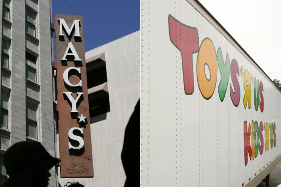 Toys R Us and Macy’s Will Combine to Form Christmas-Shopping Voltron